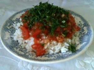 Рис с томатной подливкой