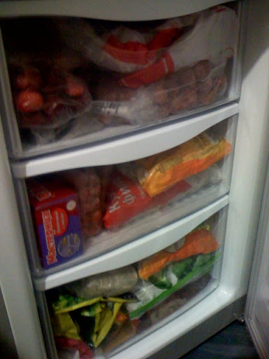 Холодильник для хранения продуктов